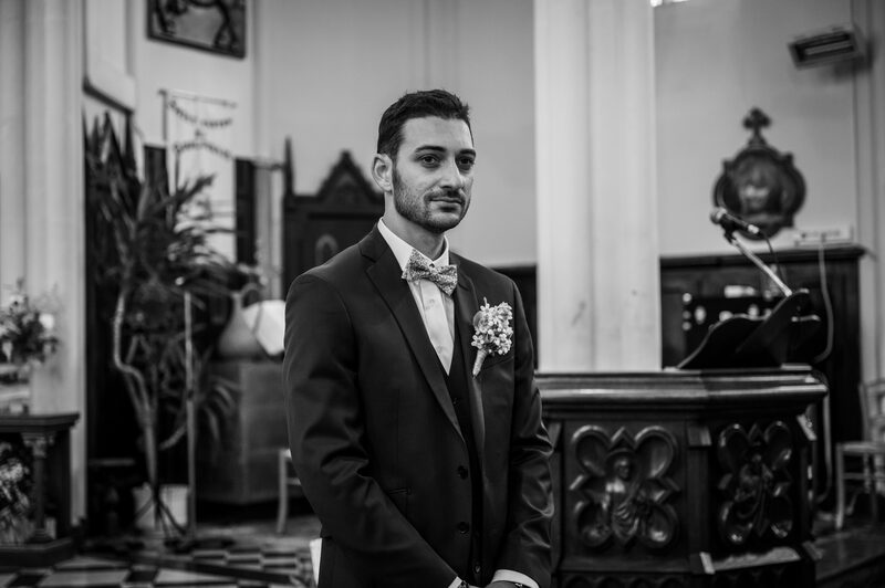 Cérémonie de mariage premier baiser